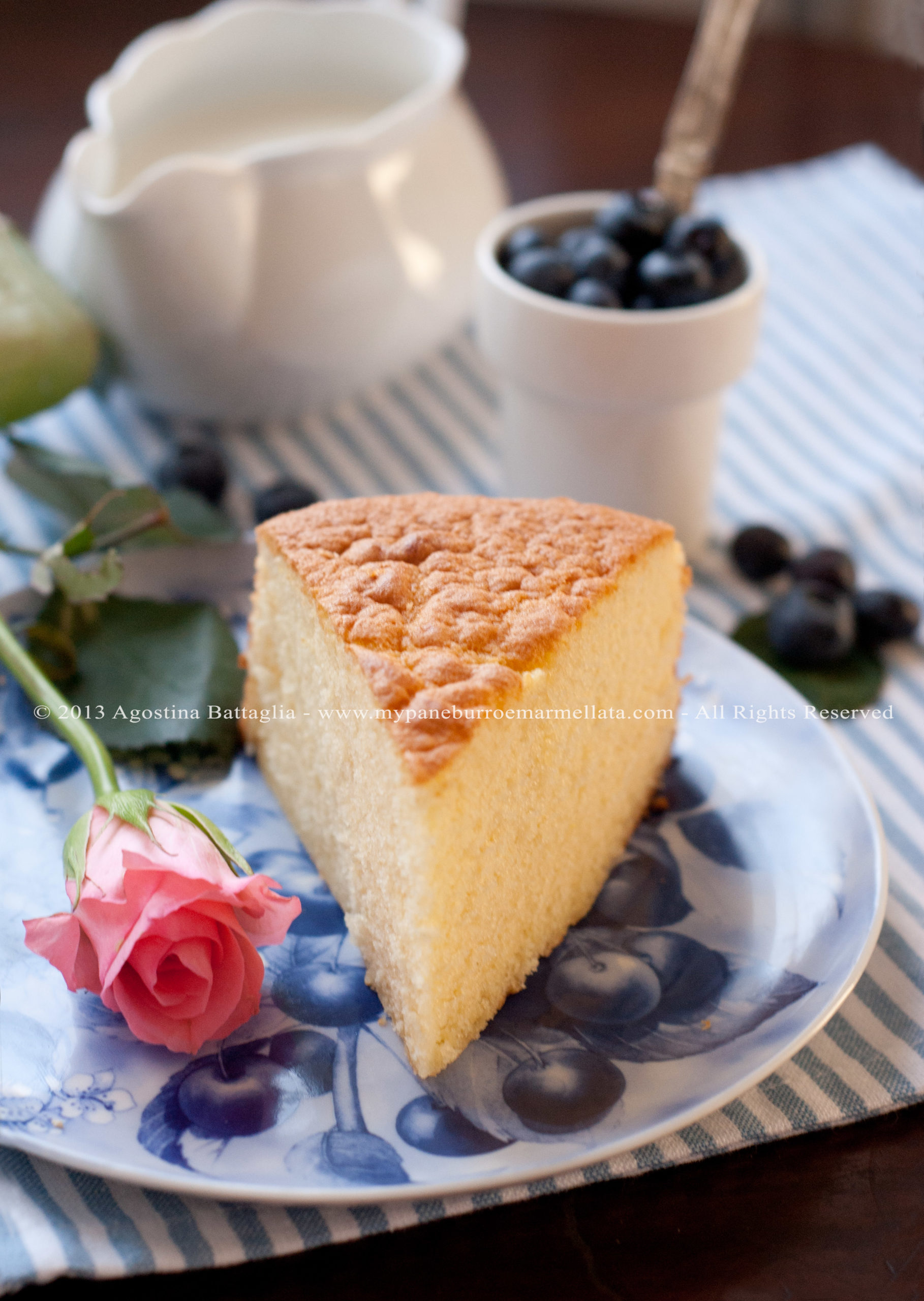 Torta Al Latte Caldo - Hot Milk Sponge Cake - Pane, Burro E Marmellata